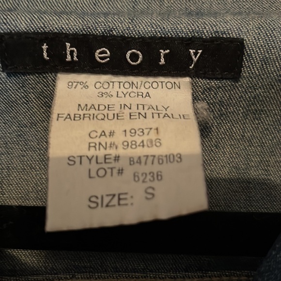COPY - Theory Women’s Jean Jacket Size Small . It has a bit of stretch as well. - Picture 3 of 8